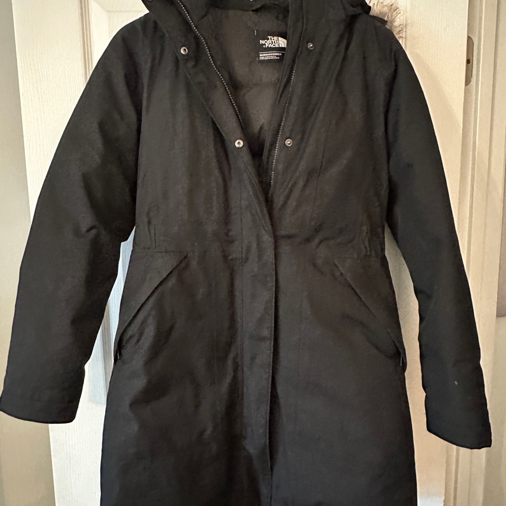 North Face women's parka with detachable hood